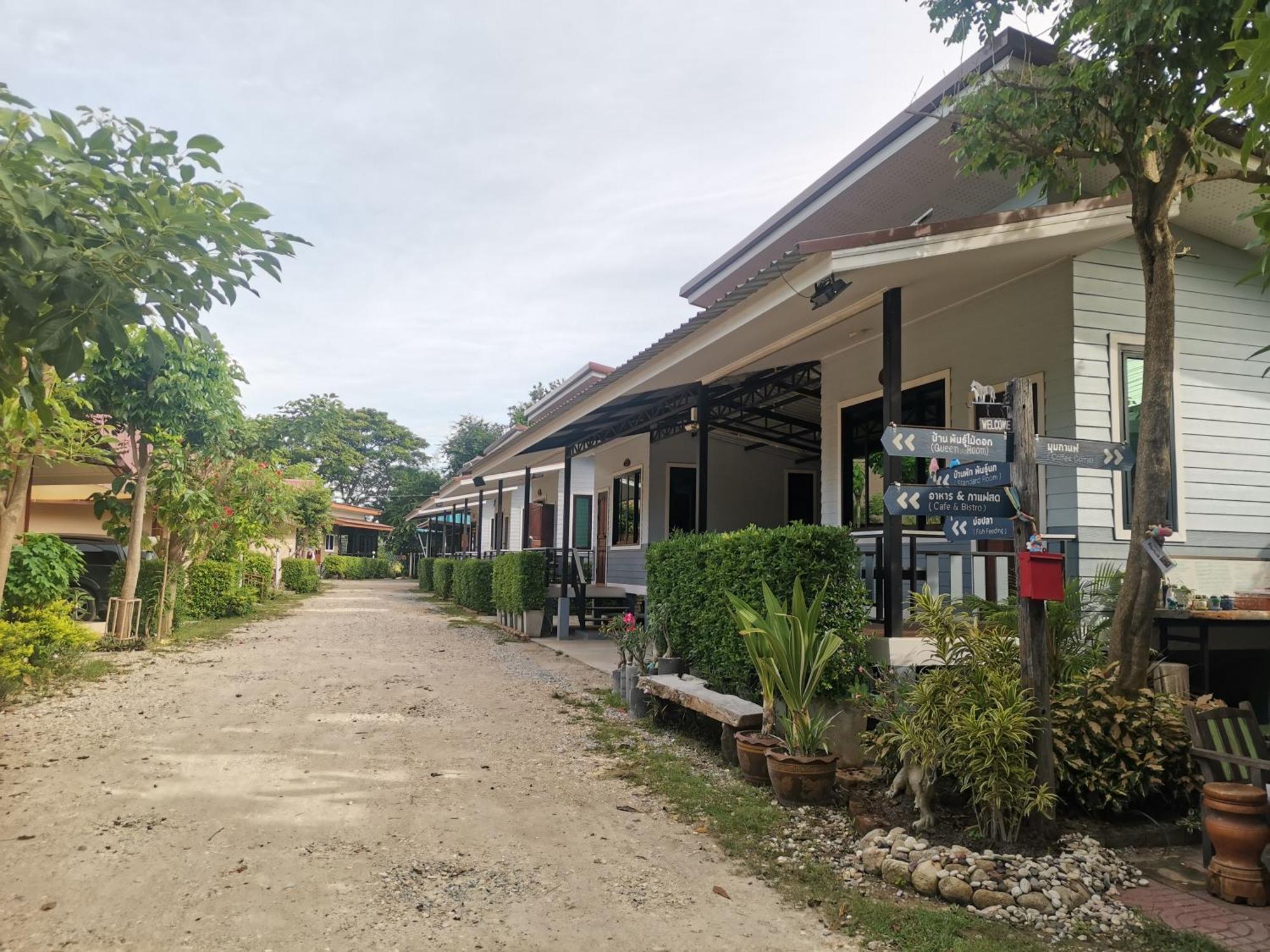 Numhom Resort Ban Nong Chum Saeng Zewnętrze zdjęcie