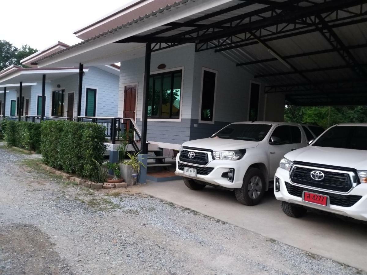 Numhom Resort Ban Nong Chum Saeng Zewnętrze zdjęcie