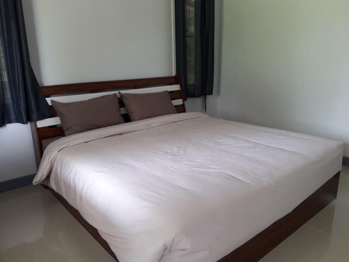 Numhom Resort Ban Nong Chum Saeng Zewnętrze zdjęcie